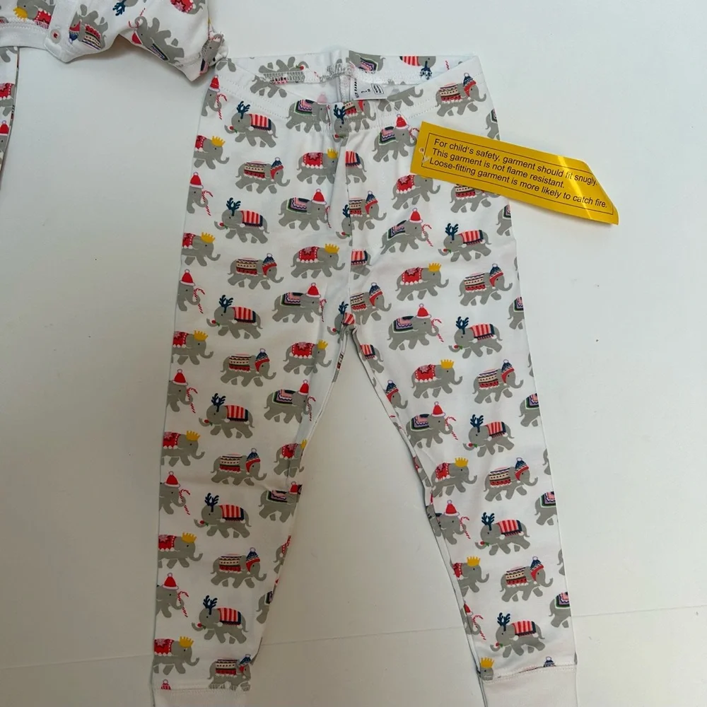 Roller Rabbit NWT Kids Unisex Christmas Elephants Pajama Set Sizes 2, 6 & 8 - Picture 3 of 8
